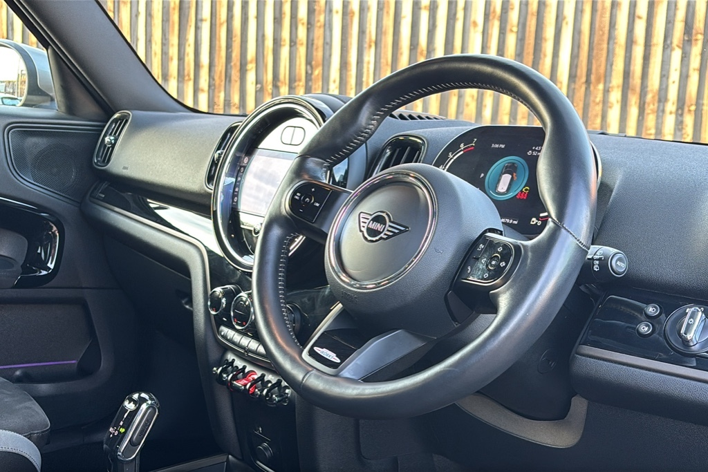 Mini Countryman 1.5 Cooper Shadow Edition Comfnav Pk PJ72MUV Black #6