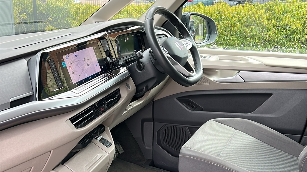 Volkswagen Multivan 2.0 Tdi Life Dsg 150 Ps DG25ABU Grey #2