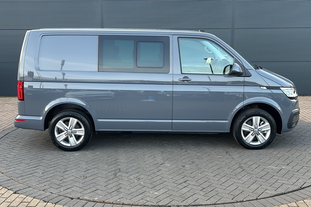 Volkswagen Transporter 2.0 Bitdi 204 Highline Kombi Van Dsg 204 Ps GK73NFD Grey #4