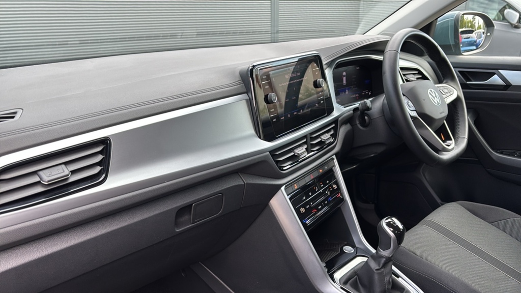 Volkswagen T-Roc 1.5 Tsi Match 150 Ps GL25YJZ Blue #2
