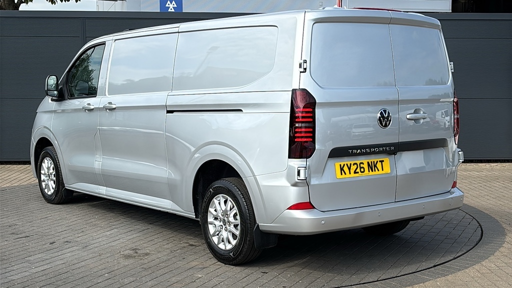 Volkswagen Transporter 2.0 Tdi 170 Commerce Pro Van 170 Ps KY26NKT Black #3