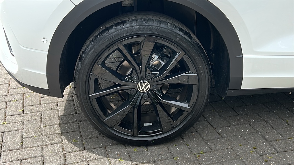 Volkswagen T-Roc 1.5 Tsi Black Edition Plus Dsg 150 Ps FN26KNB Black #5