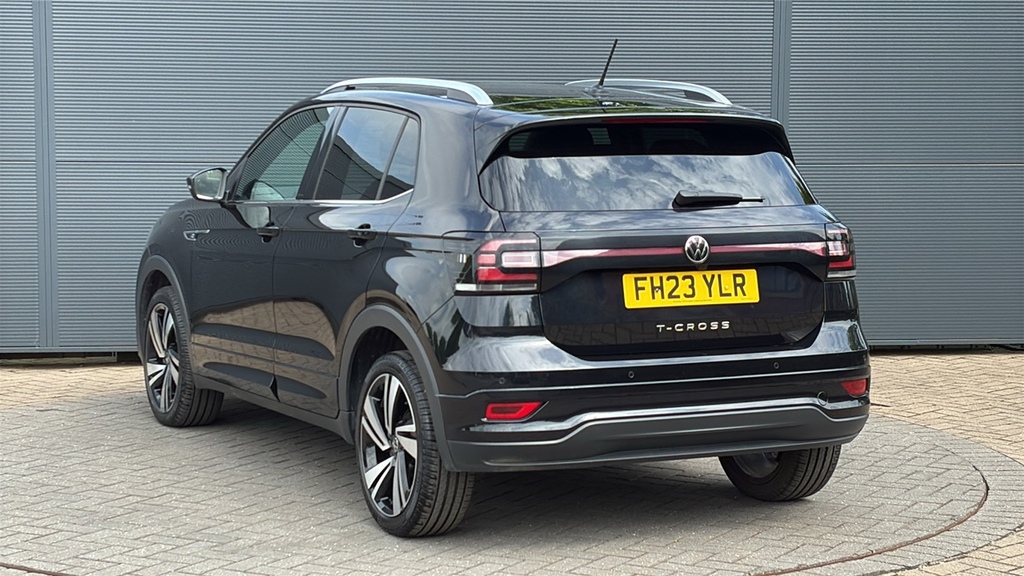 Volkswagen T-Cross 1.0 Tsi 110 R-line Dsg 110 Ps FH23YLR Black #3