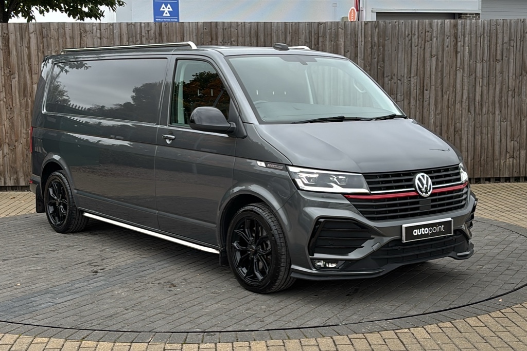 Volkswagen Transporter Sportline T32 Sportline Kombi Dsg Swb 204Ps Removable Tow B Grey #1