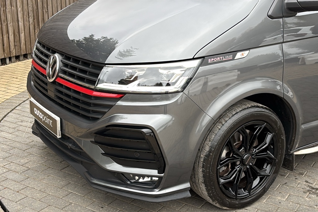 Volkswagen Transporter Sportline T32 Sportline Kombi Dsg Swb 204Ps Removable Tow B Grey #26