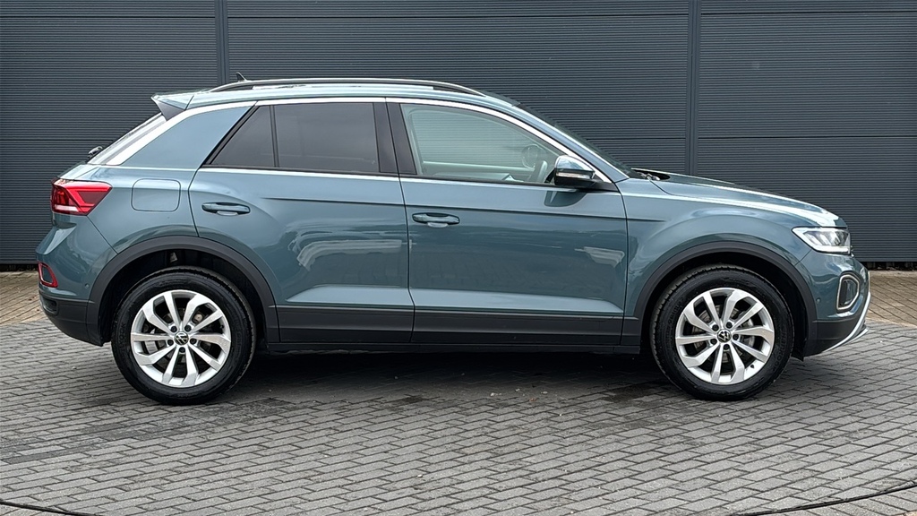 Volkswagen T-Roc 1.5 Tsi Match 150 Ps GD25AXB Blue #4