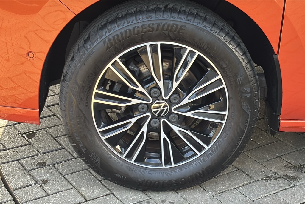 Volkswagen Multivan 2.0 Tsi Style Dsg 204 Ps Orange #5