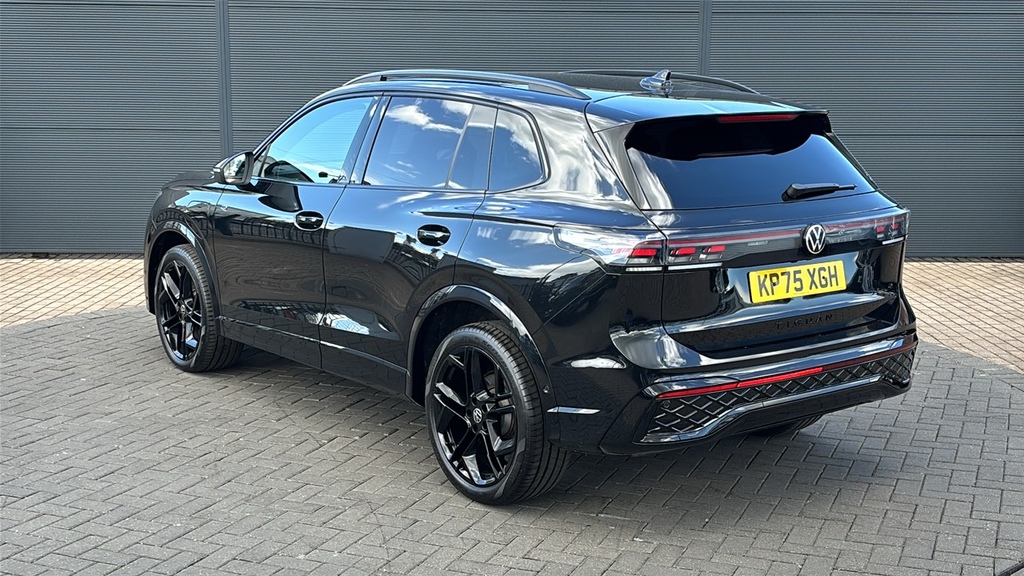 Volkswagen Tiguan 1.5 Tsi Ehybrid R-line Dsg 204 Ps KP75XGH Black #3