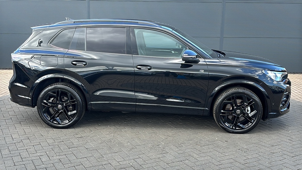 Volkswagen Tiguan 1.5 Tsi Ehybrid R-line Dsg 204 Ps KP75XGH Black #4