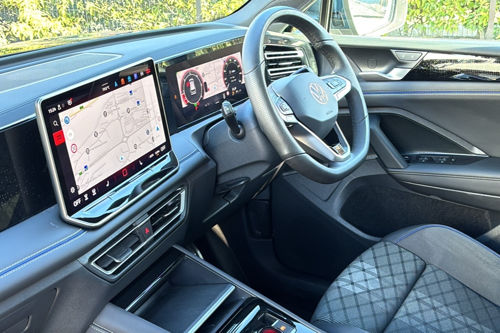 Volkswagen Tiguan 2.0 Tdi R-line Dsg 150 Ps KO25HYZ Blue #2