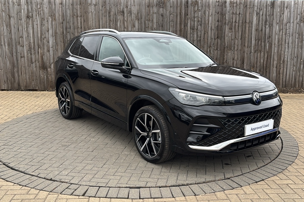 Volkswagen Tiguan 1.5 Tsi 272 Ehybrid R-line Dsg 272 Ps Black