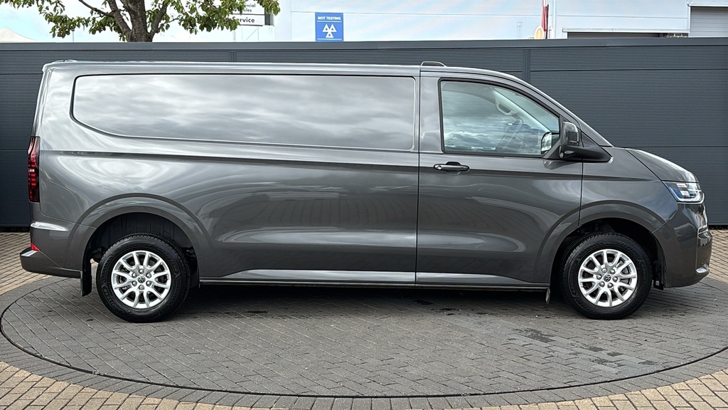 Volkswagen Transporter 2.0 Tdi 150 Commerce Pro Van 150 Ps FG75BFV Grey #4