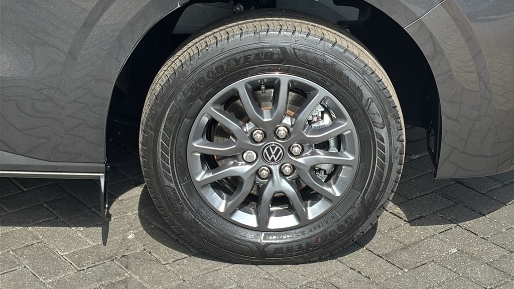 Volkswagen Transporter 2.0 Tdi 150 Commerce Pro Van 150 Ps FN26JFE Grey #5