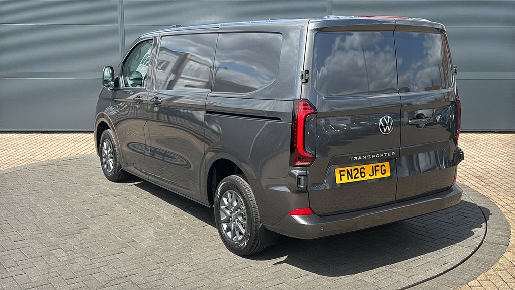 Volkswagen Transporter 2.0 Tdi 150 Commerce Pro Van 150 Ps FN26JFG Grey #3