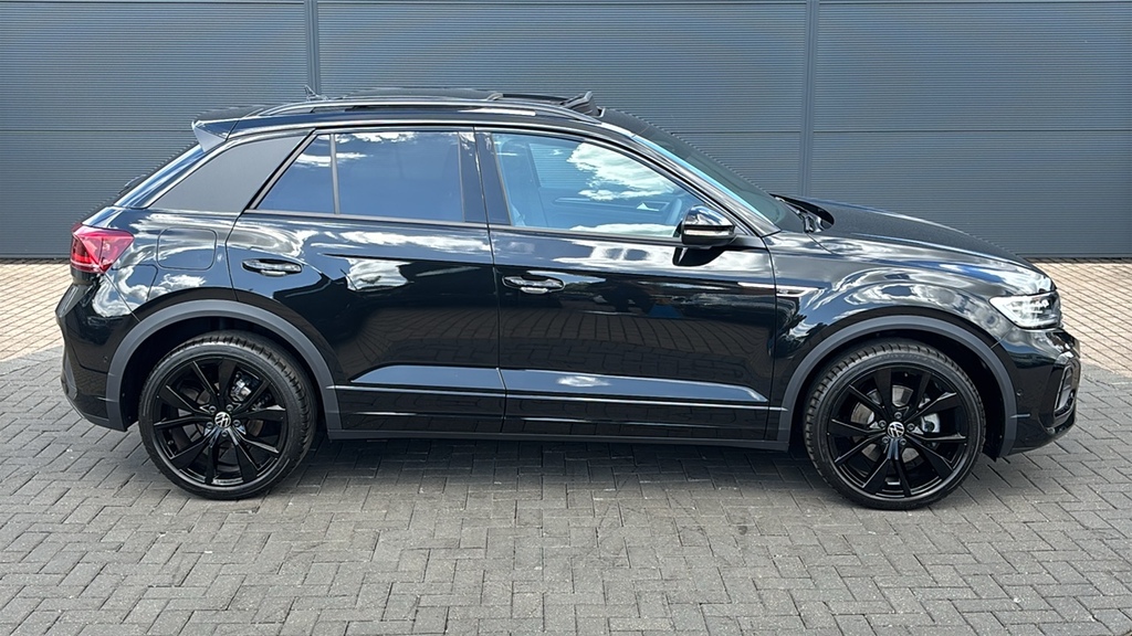 Volkswagen T-Roc 1.5 Tsi Black Edition Plus Dsg 150 Ps DE75ZZO Black #4