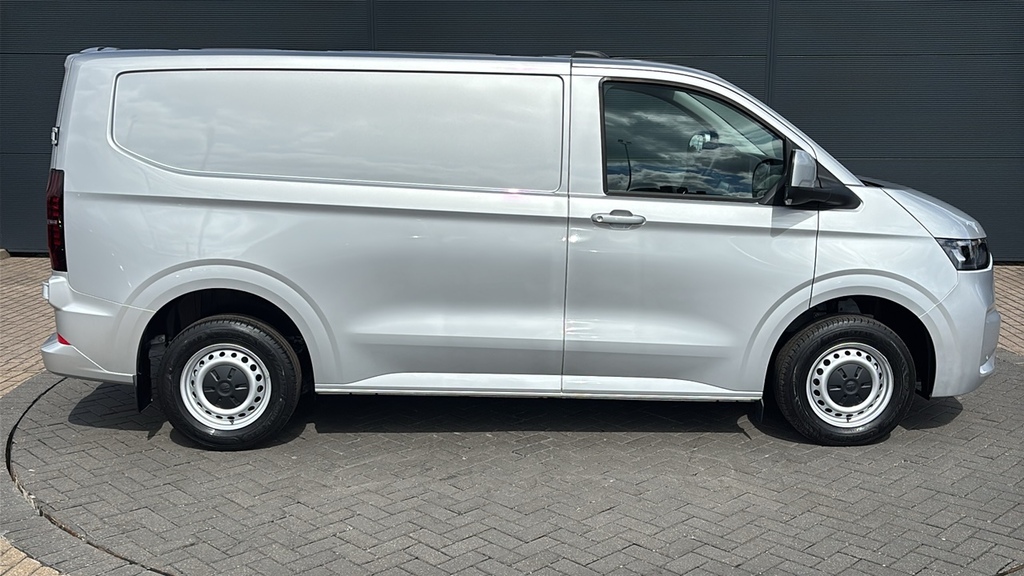 Volkswagen Transporter 2.0 Tdi 150 Commerce Plus Van 150 Ps FN26JGF Silver #4