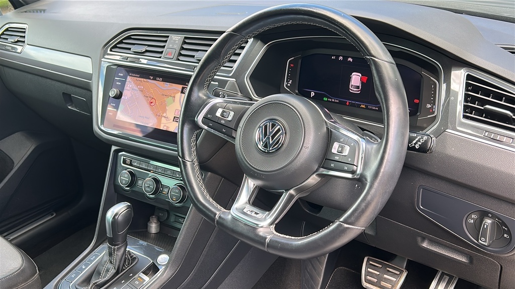 Volkswagen Tiguan 2.0 Tdi 150 R-line Tech Dsg 150 Ps Black #6