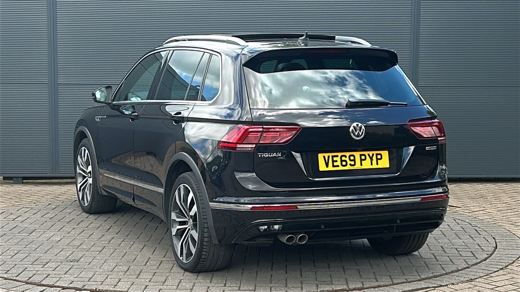 Volkswagen Tiguan 2.0 Tdi 150 R-line Tech Dsg 150 Ps Black #3