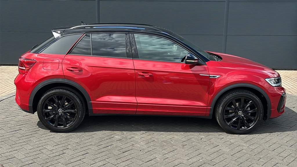 Volkswagen T-Roc 1.5 Tsi R-line Dsg 150 Ps FN23UTX Red #4