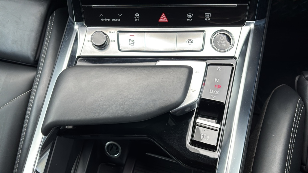 Volkswagen Suv Grey #26