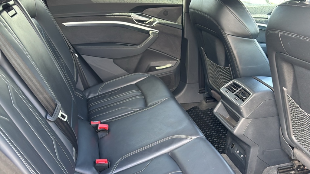 Volkswagen Suv Grey #18