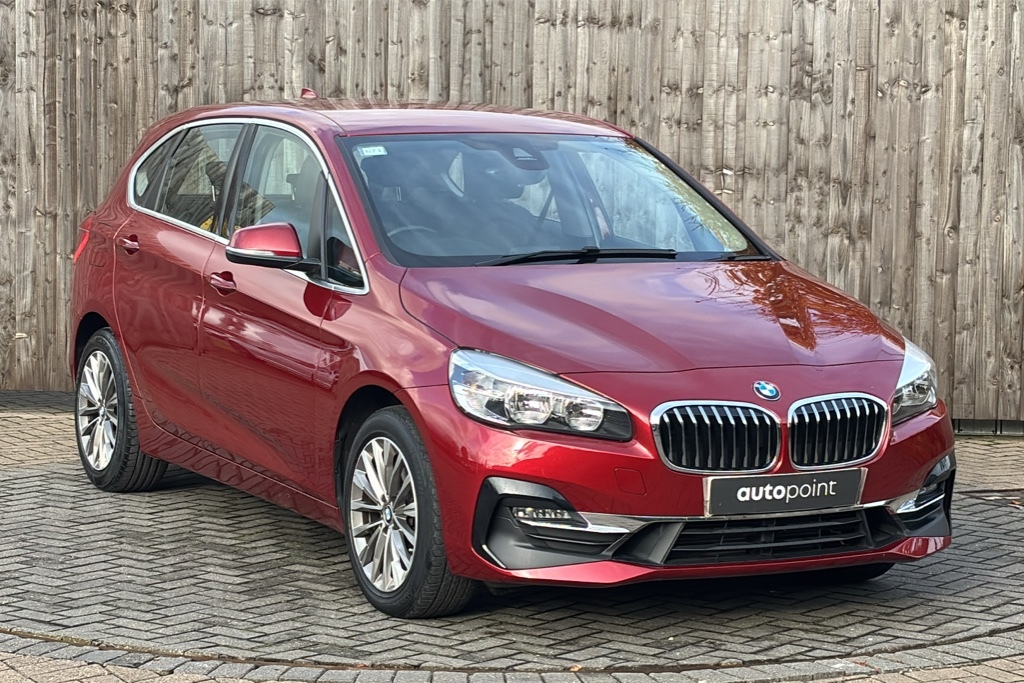BMW 2 Series 220D Xdrive Luxury Step 190 Ps Red