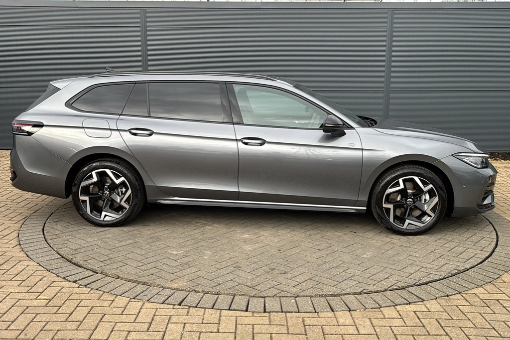 Volkswagen Passat 1.5 Tsi Ehybrid 272 R-line Dsg 272 Ps KR75HVE Grey #4