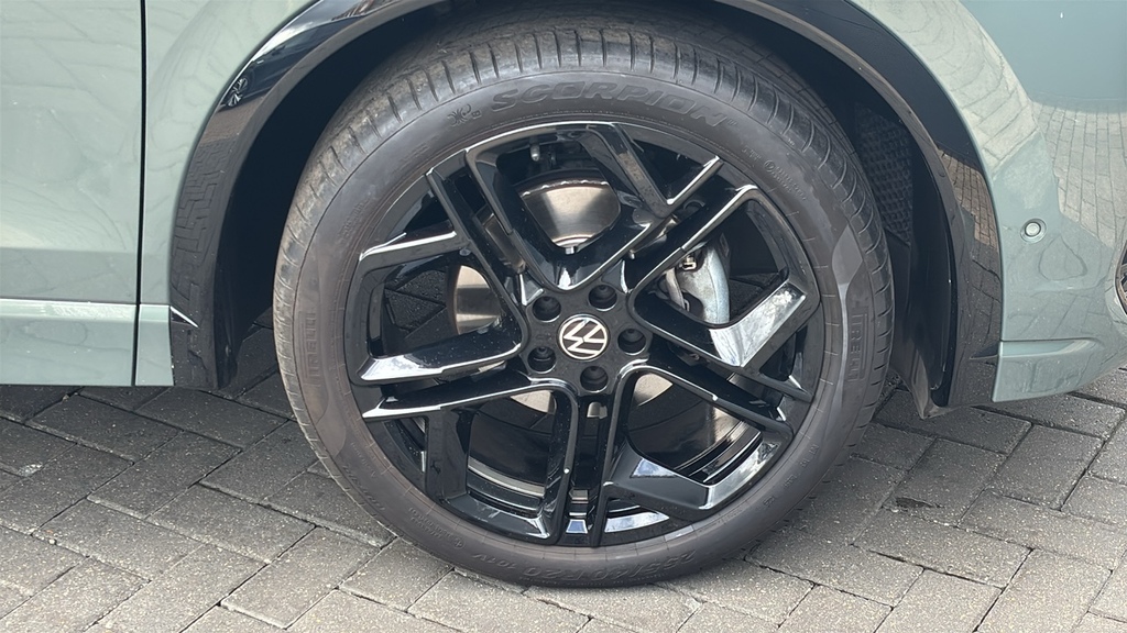 Volkswagen Tiguan 1.5 Etsi 150 R-line Dsg 150 Ps FN75KTK Green #5