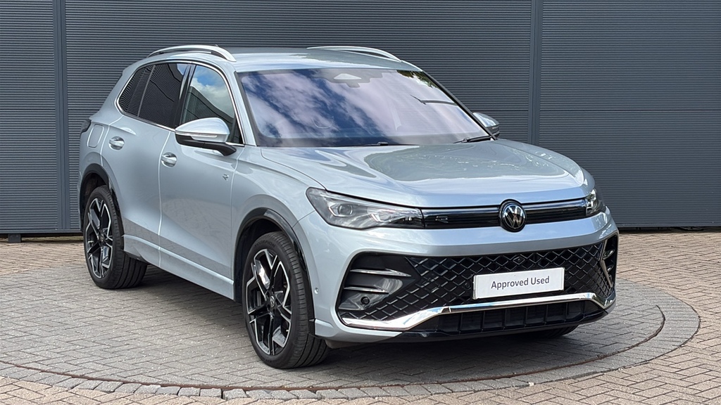 Volkswagen Tiguan 1.5 Etsi 150 R-line Dsg 150 Ps Silver