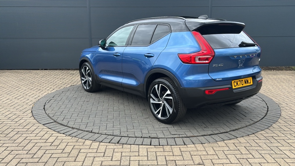 Volvo XC40 1.5 T5 Recharge Phev R Design Pro 262 Ps CK70MWJ Blue #3