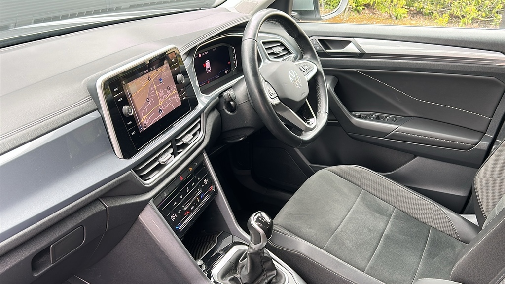 Volkswagen T-Roc 1.5 Tsi Style 150 Ps FG23WCJ Silver #2