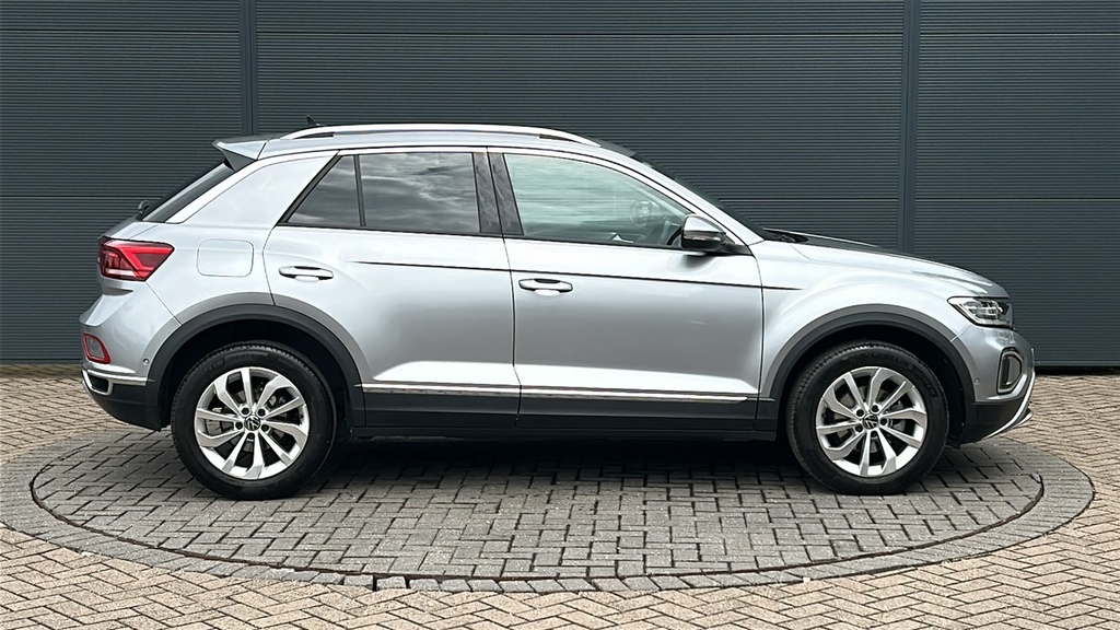 Volkswagen T-Roc 1.5 Tsi Style 150 Ps FG23WCJ Silver #4
