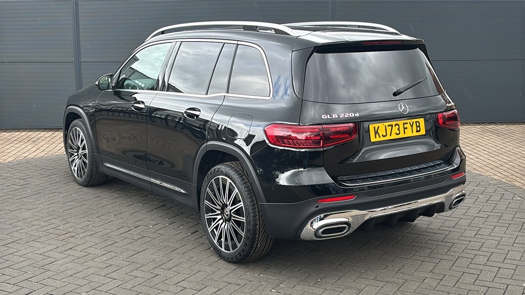 Mercedes-Benz GLB Class Glb 220D 4Matic Amg Line Premium 8G-tronic Black #3