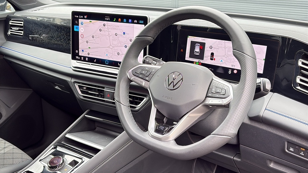 Volkswagen Tiguan 2.0 Tdi R-line Dsg 150 Ps FP75HVV Grey #6