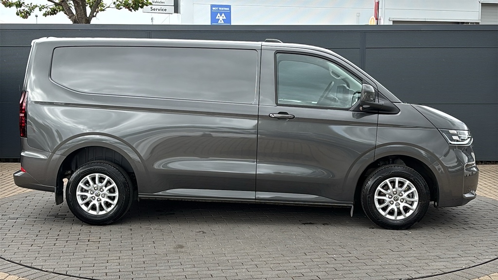 Volkswagen Transporter 2.0 Tdi 150 Commerce Pro Van 150 Ps FN75JFZ Grey #4