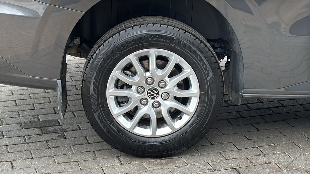 Volkswagen Transporter 2.0 Tdi 150 Commerce Pro Van 150 Ps FN75JFZ Grey #5