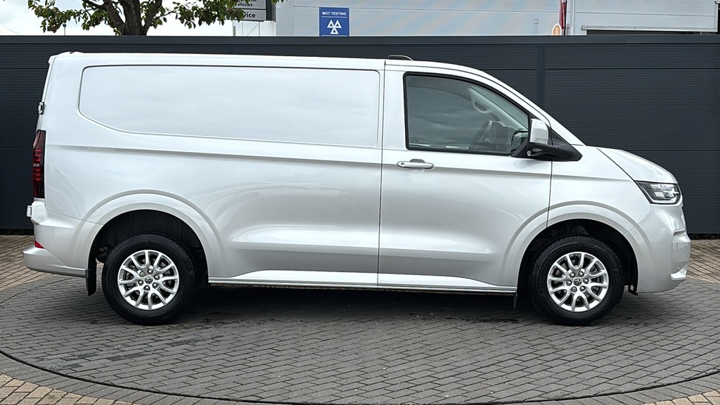 Volkswagen Transporter 2.0 Tdi 150 Commerce Pro Van 150 Ps FL75CDU Grey #4