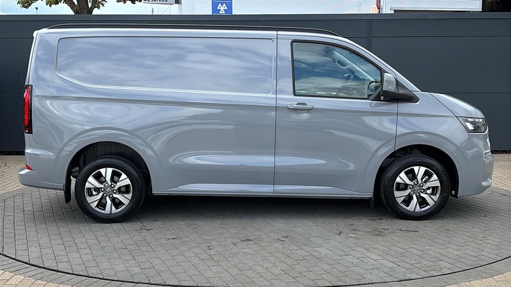 Volkswagen Transporter 2.0 Tdi 150 Commerce Pro Van 150 Ps FP75NJF Grey #4