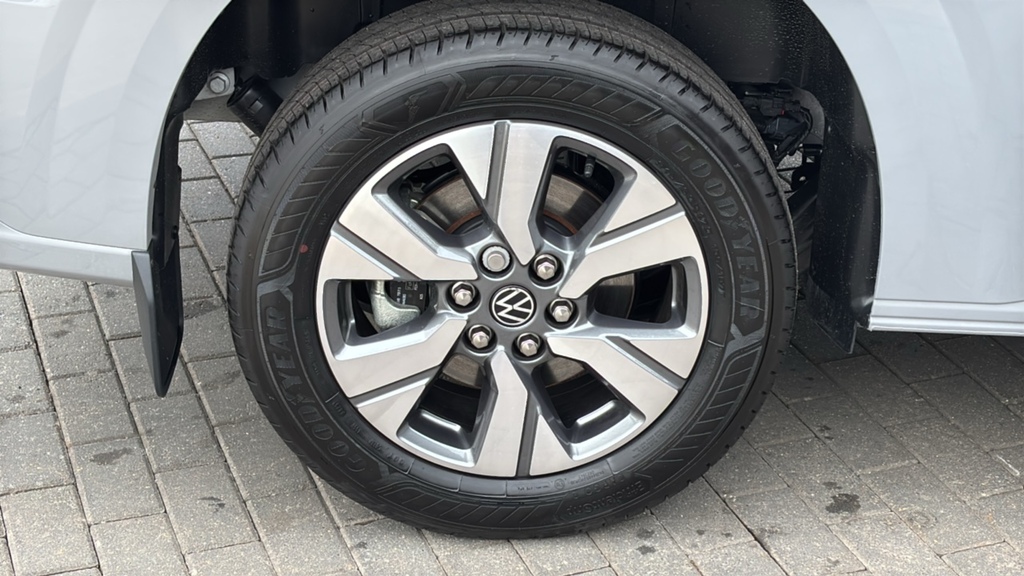 Volkswagen Transporter 2.0 Tdi 150 Commerce Pro Van 150 Ps FP75NJF Grey #5