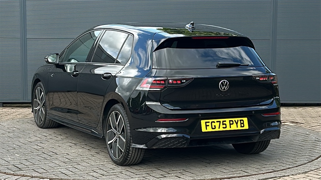 Volkswagen Golf 1.5 Etsi 150 Black Edition Dsg 150 Ps FG75PYB Black #3