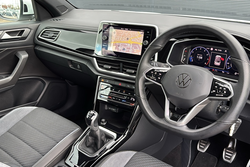 Volkswagen T-Roc 1.5 Tsi R-line 150 Ps NV23GYO White #6