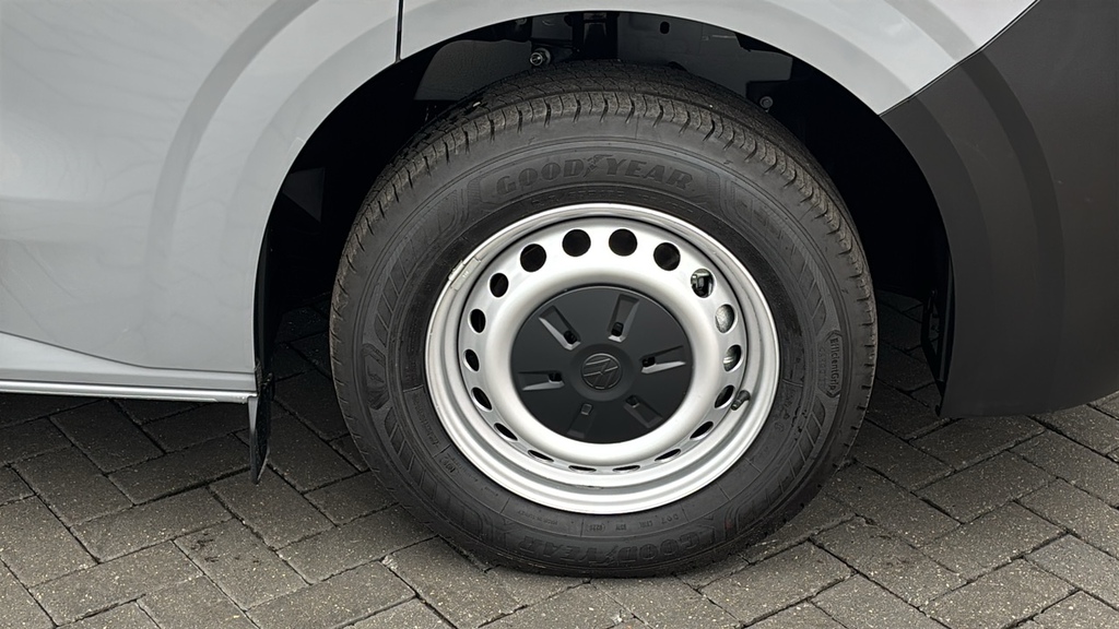 Volkswagen Transporter 2.0 Tdi 110 Commerce Van 110 Ps FN26JFX Grey #5