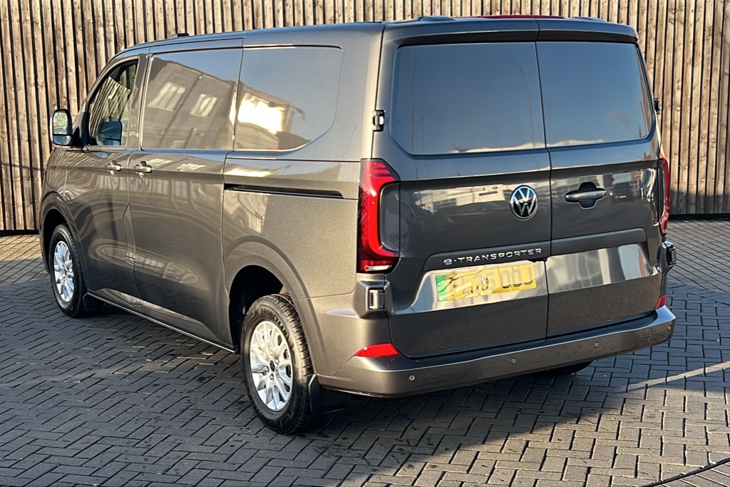 Volkswagen E-Transporter 100Kw 65Kwh Commerce Pro Van 136 Ps FL25OOJ Grey #3