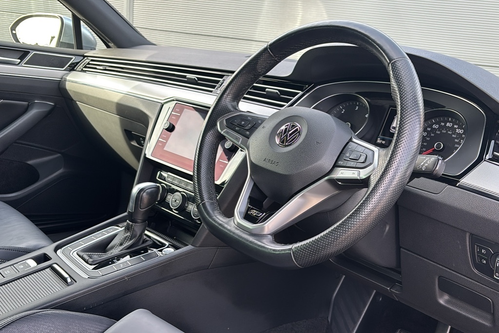 Volkswagen Passat 2.0 Tdi Evo Scr R-line Dsg 150 Ps Silver #6