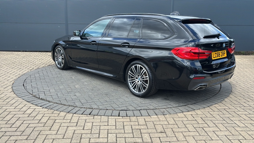 BMW 5 Series 520I M Sport 184 Ps LC68ZRP Black #3