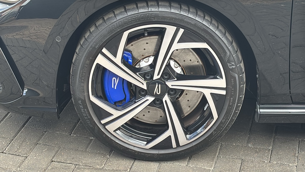 Volkswagen Golf 2.0 Tsi 333 R 4Motion Dsg 333 Ps FD25OUN Black #5
