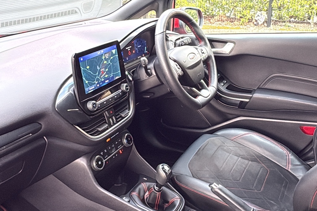 Ford Fiesta 1.0 Ecoboost Hybrid Mhev 125 St-line X Edition AP72WBY Red #2