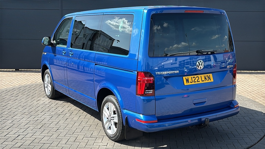 Volkswagen Transporter 2.0 Bitdi 204 Highline Kombi Van 4Motion Dsg 204 WJ22LKN Blue #3