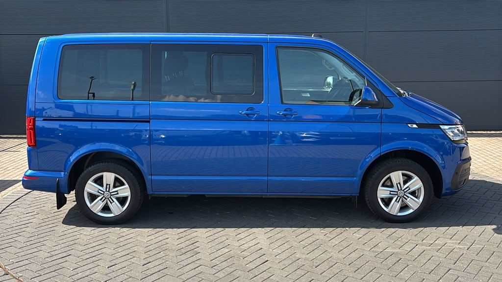 Volkswagen Transporter 2.0 Bitdi 204 Highline Kombi Van 4Motion Dsg 204 WJ22LKN Blue #4