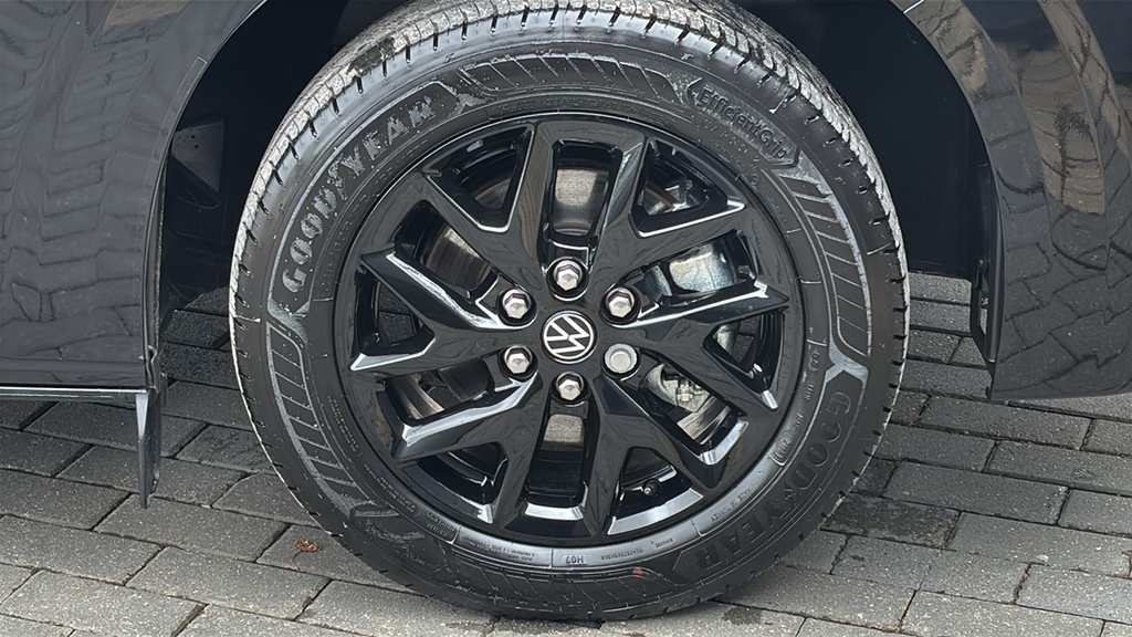 Volkswagen Transporter 2.0 Tdi 170 Commerce Pro Van 170 Ps KP26VGL Black #5